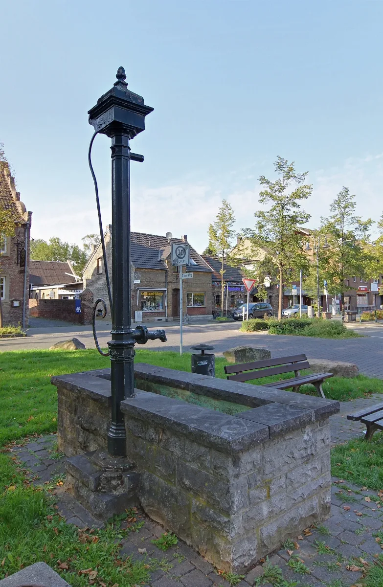 Denkmal Pulheim I 173 Pumpe Hauptstrasse Stommeln