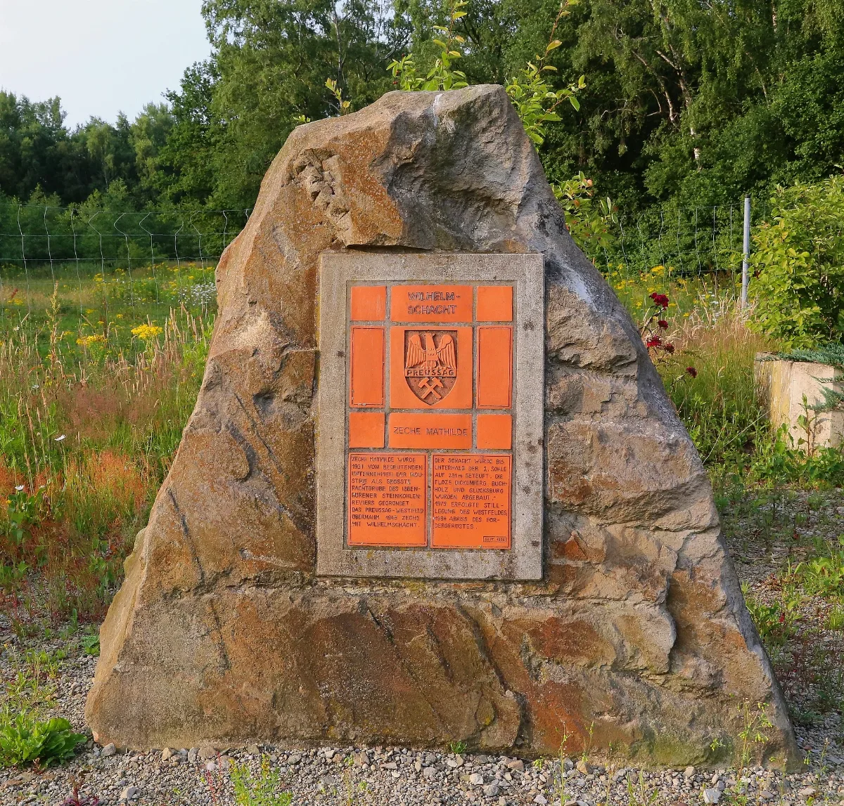 Dickenberg Gedenkstein Wilhelmschacht 01