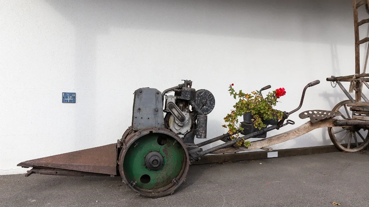 Die "Urversion" Des Rapid Einachstraktors Beim Rapid Museum In Schöftland Ag, Schweiz