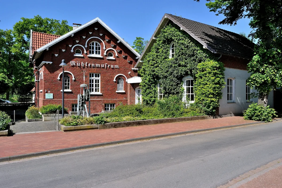 Dinslaken, Mühlenmuseum, 2011 05 Cn 02