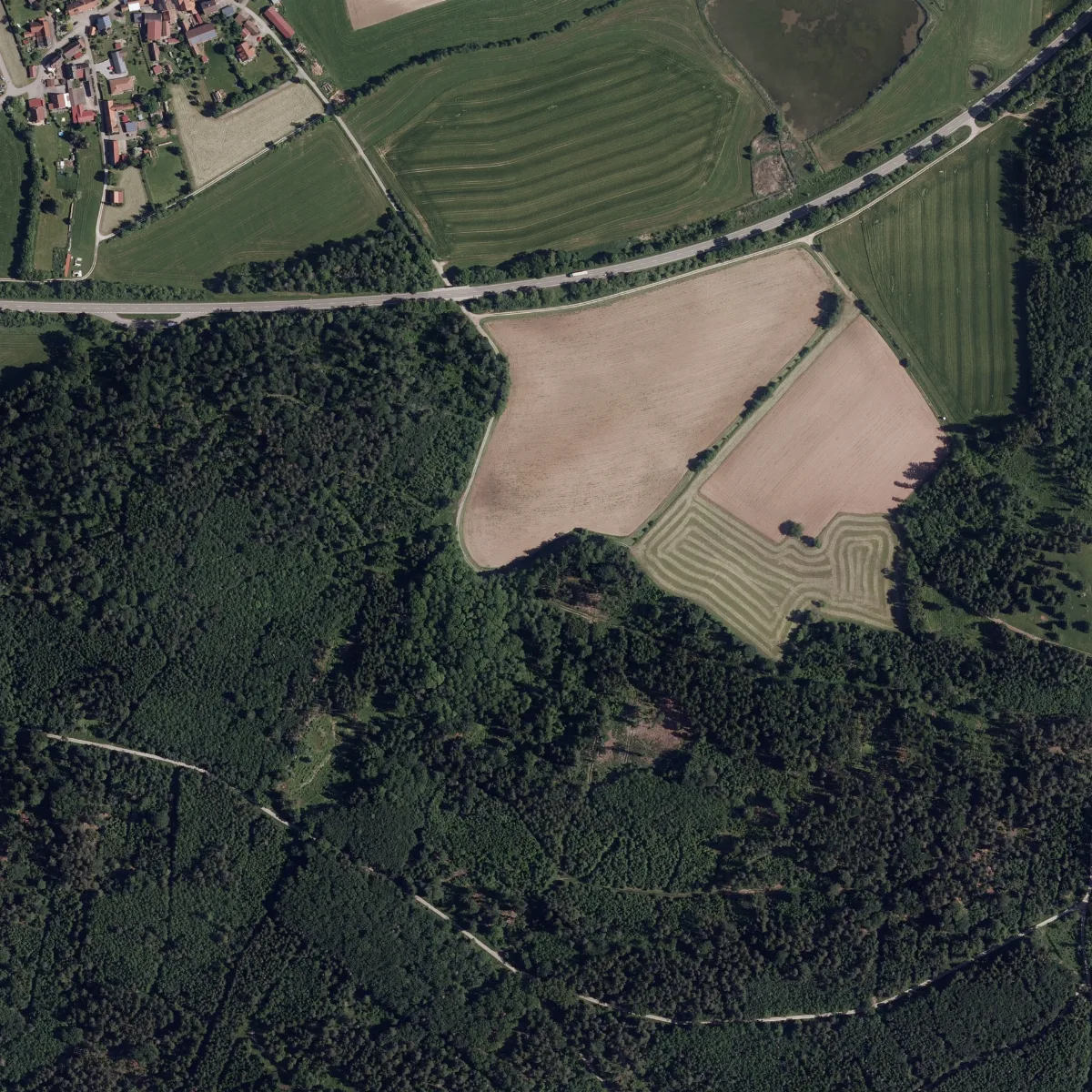 Dop40 Landkreis Ansbach 32589 5446 (Bayerische Vermessungsverwaltung)