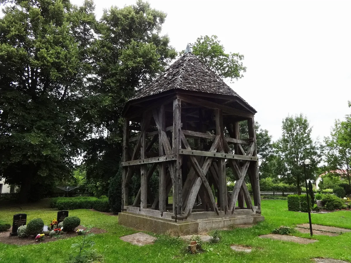 Dorfkirche Schlatkow Glockenturm
