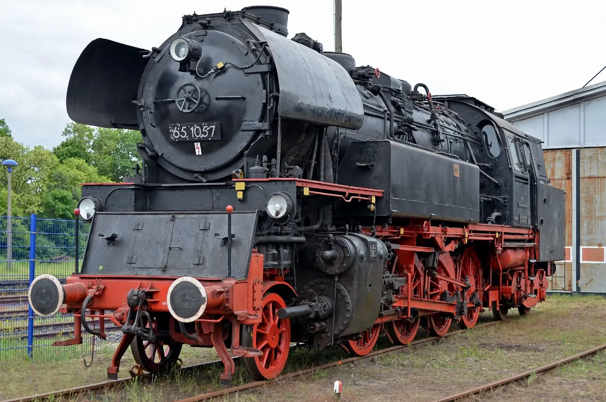Dr 65 1057 Basdorf 2014 05 29