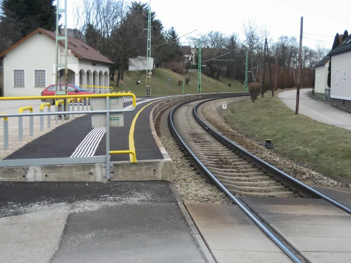 Draßburg Bf 01