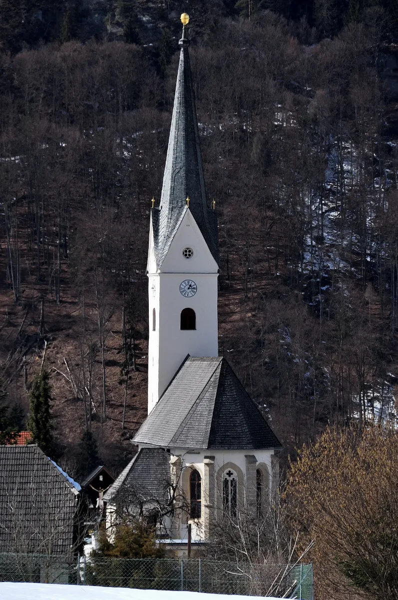 Ebenthal Obermieger Pfarrkirche Heiliger Bartoloimäs Ostansicht 16032010 99