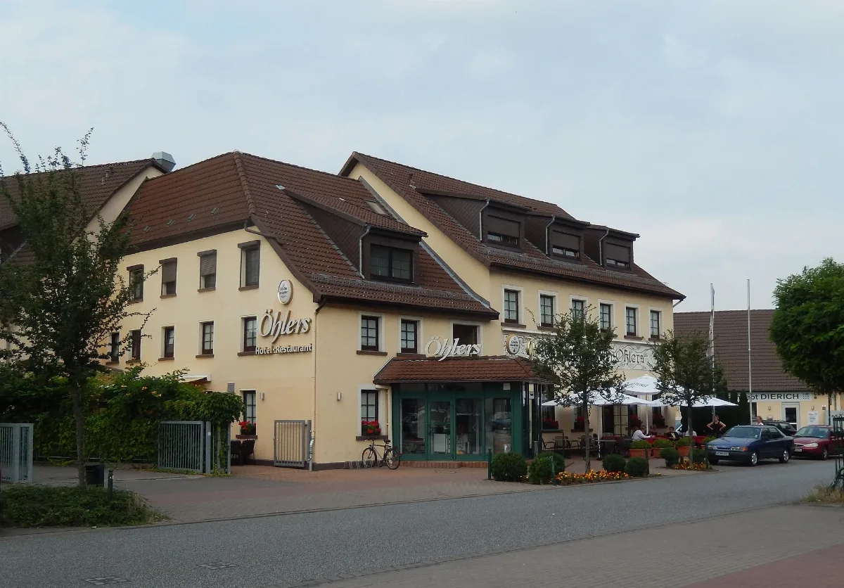 Empelde Hotel Öhlers 8094