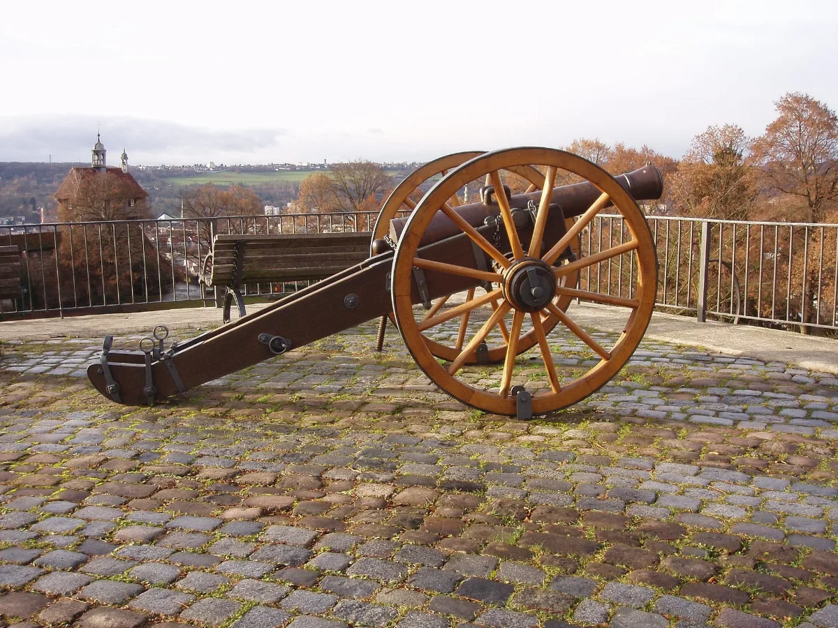 Eskanonenbuckel