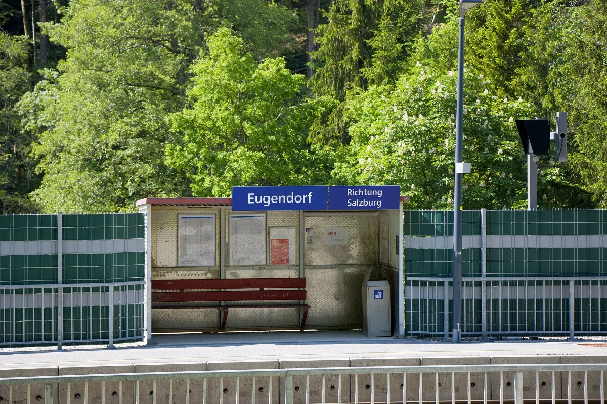 Eugendorf Bahnhof 2024 05 13 1