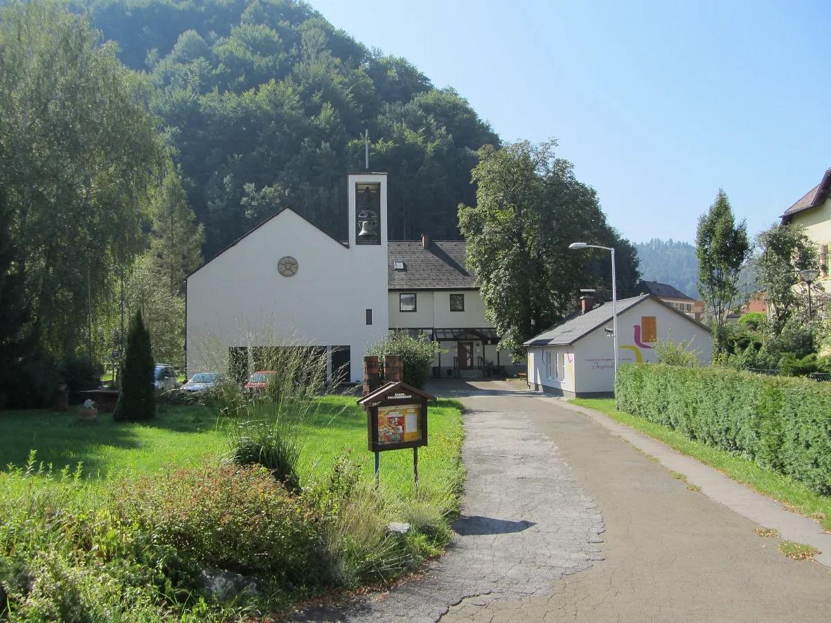 Evang. Pfarrzentrum, Christuskirche