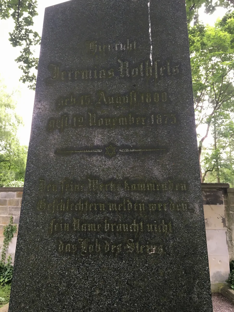 Familiengrab Rothfels Kassel 61