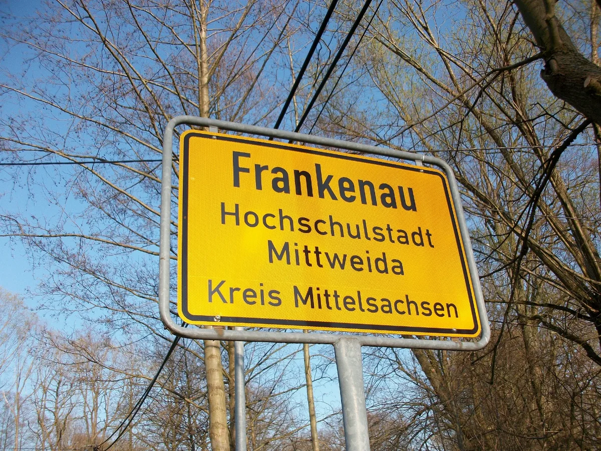 Frankenau (Mittweida), Ortsteingangstafel