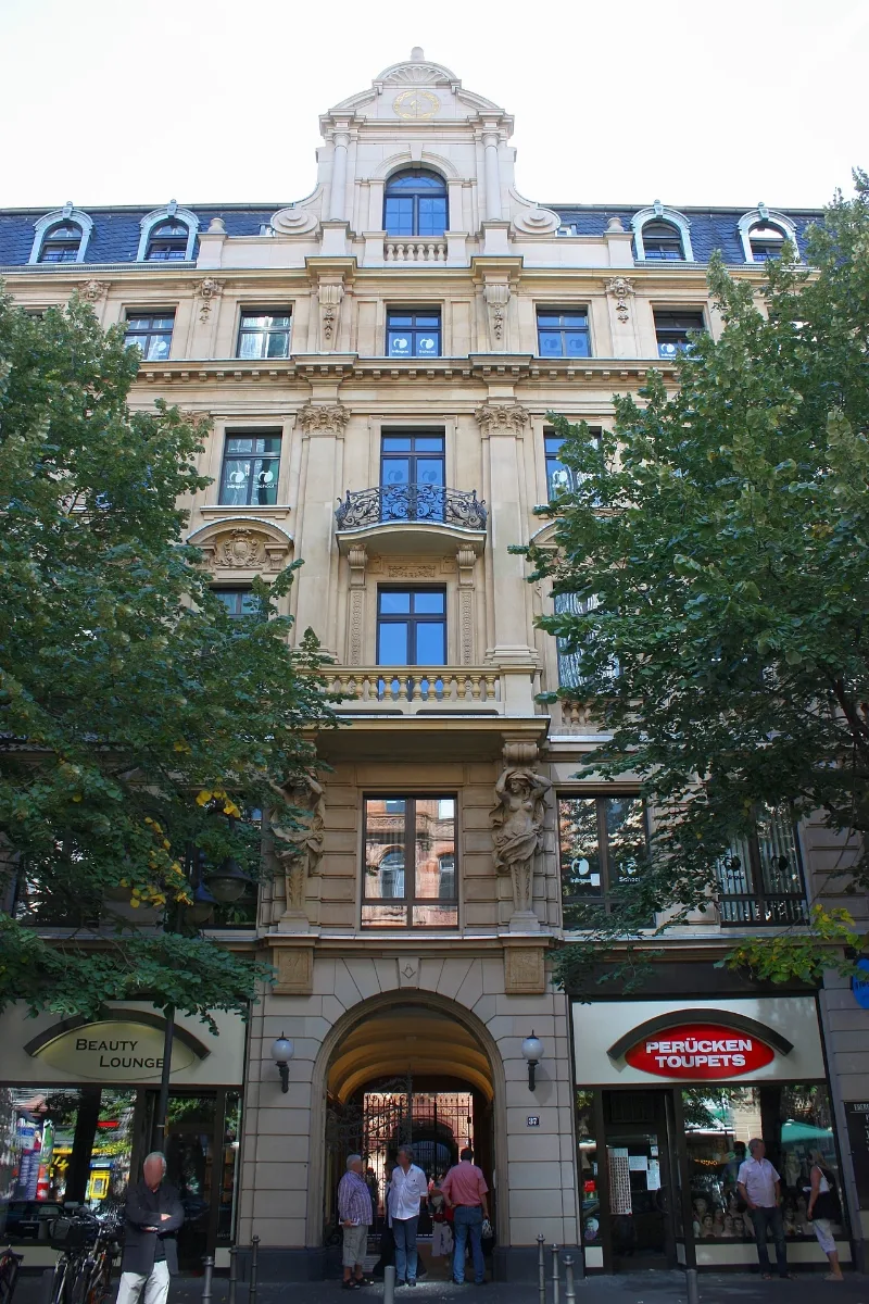 Frankfurt Main Kaiserstr 37 01