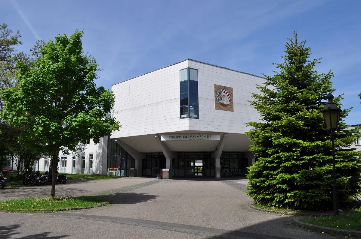 Frankfurt, Philipp Holzmann Schule