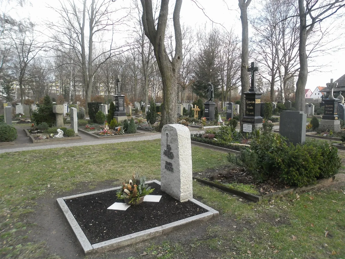Friedhof Großreuth Herbststrasse 50 04