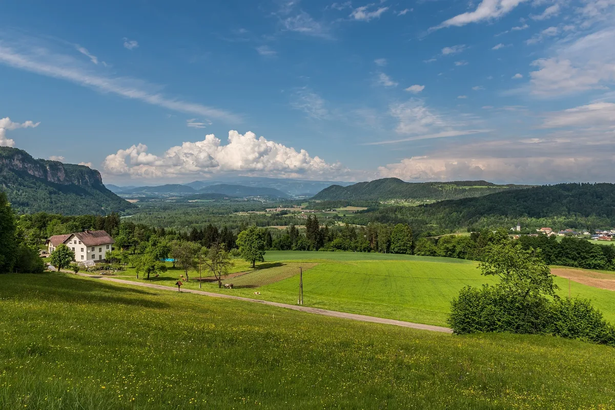 Gallizien Kuschnig Rosental Straße Blick Nach Norden Auf Gallizien 09052018 3201