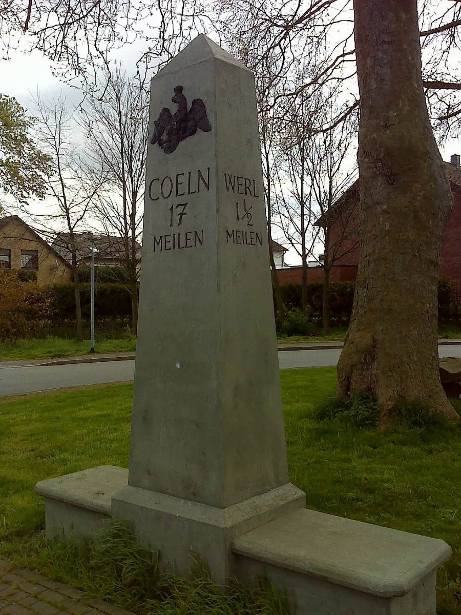 Ganzmeilenstein Ampen