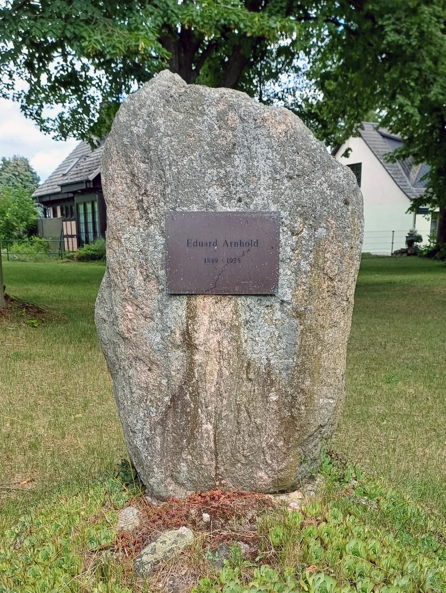 Gedenkstein Ernst Thälmann Str 2 (Hirschfelde) Eduard Arnhold