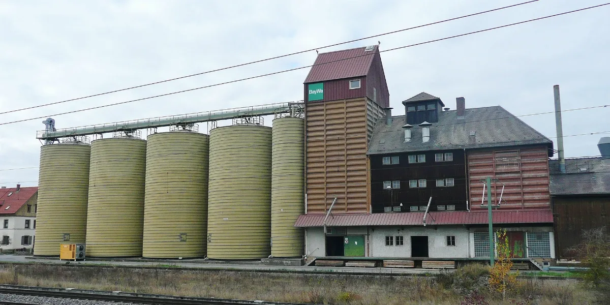 Getreidespeicher Baywa Am Alten Bahnhof In Eutingen Panoramio