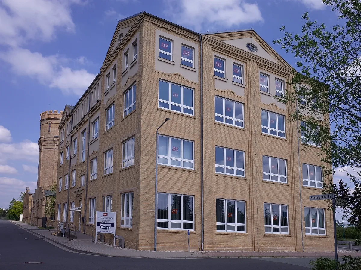 Greppin, Euroschule, Euroakademie