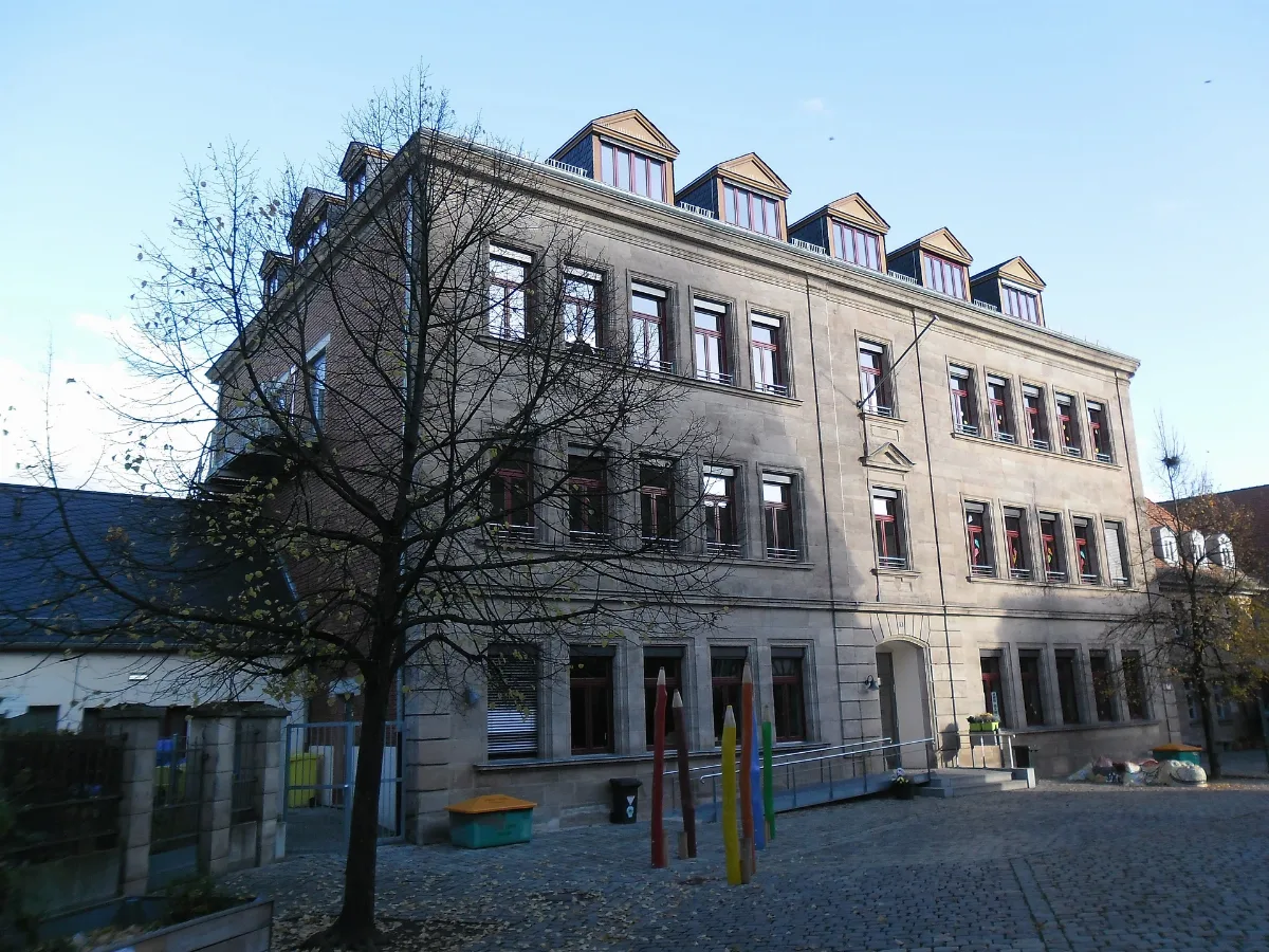 Grundschule Kirchenplatz 5 Fürth 09