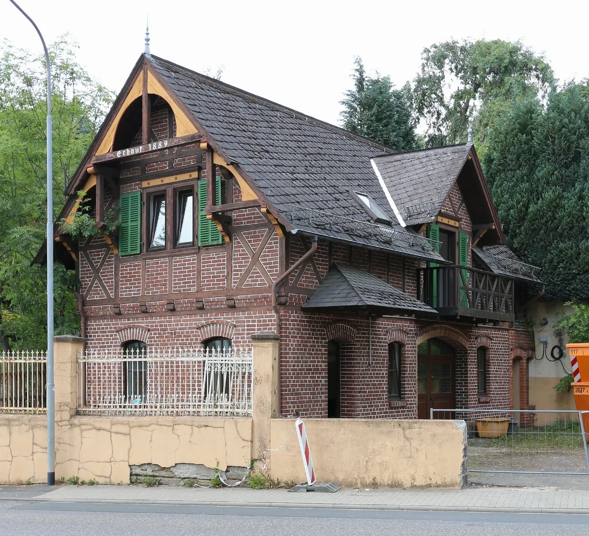 Haiger Westerwaldstraße 4 (Kd.he 132842 3 08.2015) Remise