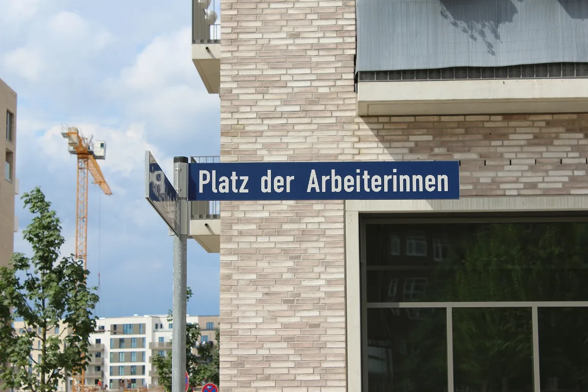 Hamburg Altona Nord Platz Der Arbeiterinnen