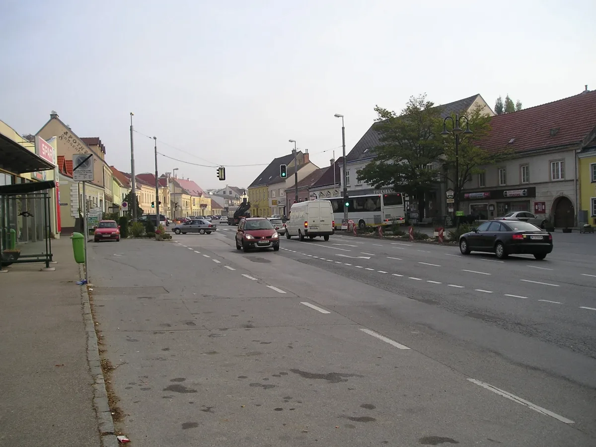 Hauptplatz Von Gaweinstal Panoramio