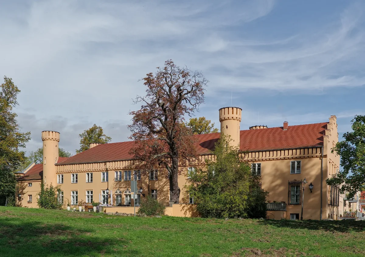 Herrenhaus (Schloss Petzow) Potsdam Mittelmark