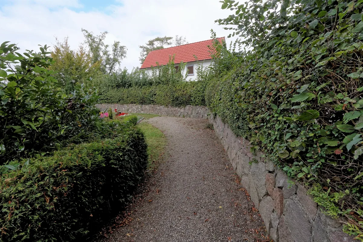Husby Kirchstrasse 8950