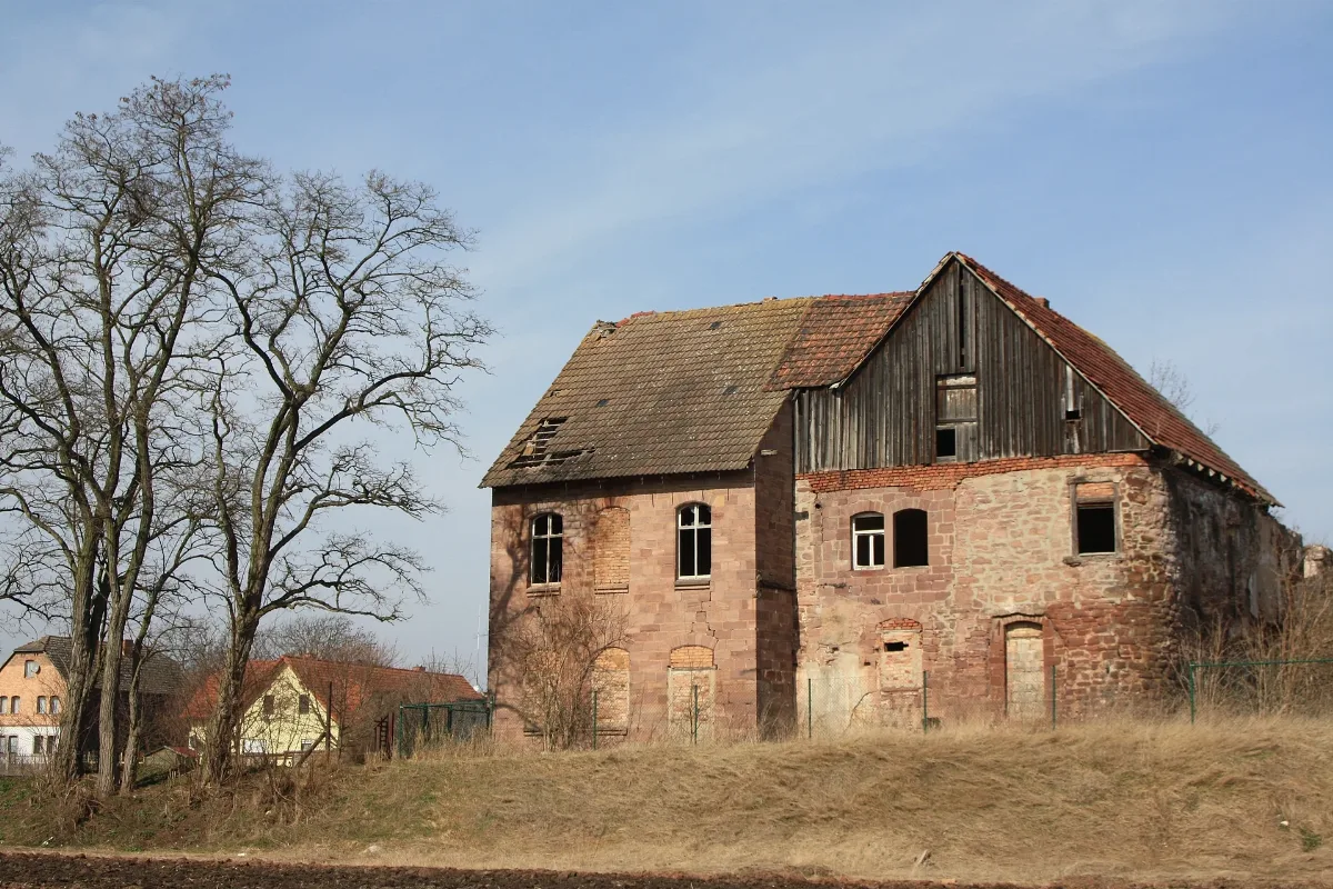 Ichstedt, Schloß, Ehem. Wasserburg, 2010