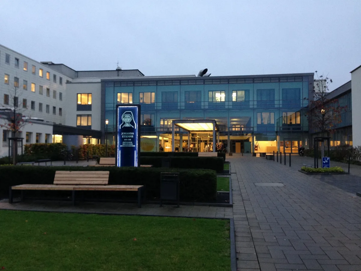 Johanna Etienne Krankenhaus