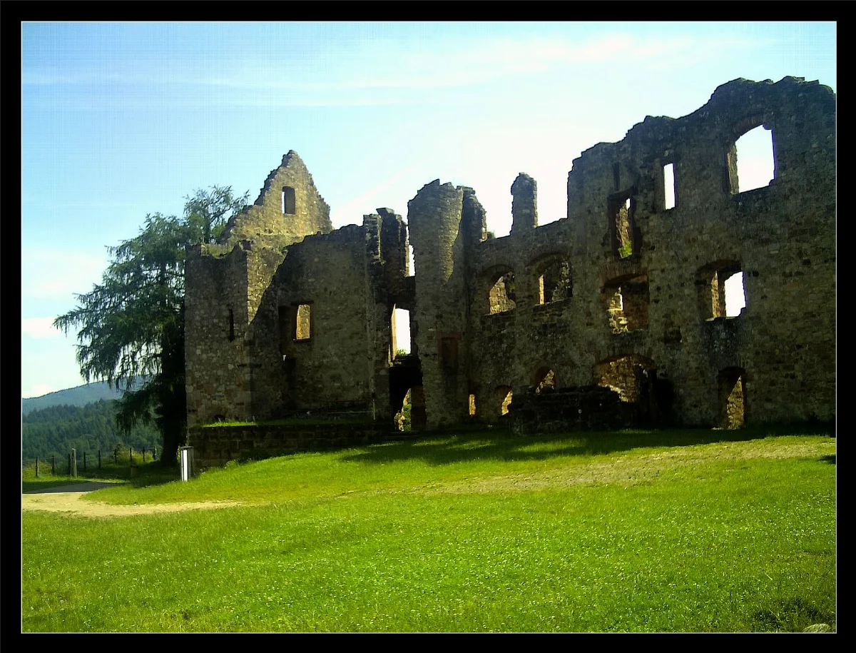 July German Kaiser Time, Protestant Fortress Hochburg Destroyed 1688 By Louis Xiv (Lui Katzenohr) Master Habitat Rhine Valley Photography 2013 Keycode Saga , In Situation Of Distress Germany Twelf Ghost Chevaliers Panoramio (14)