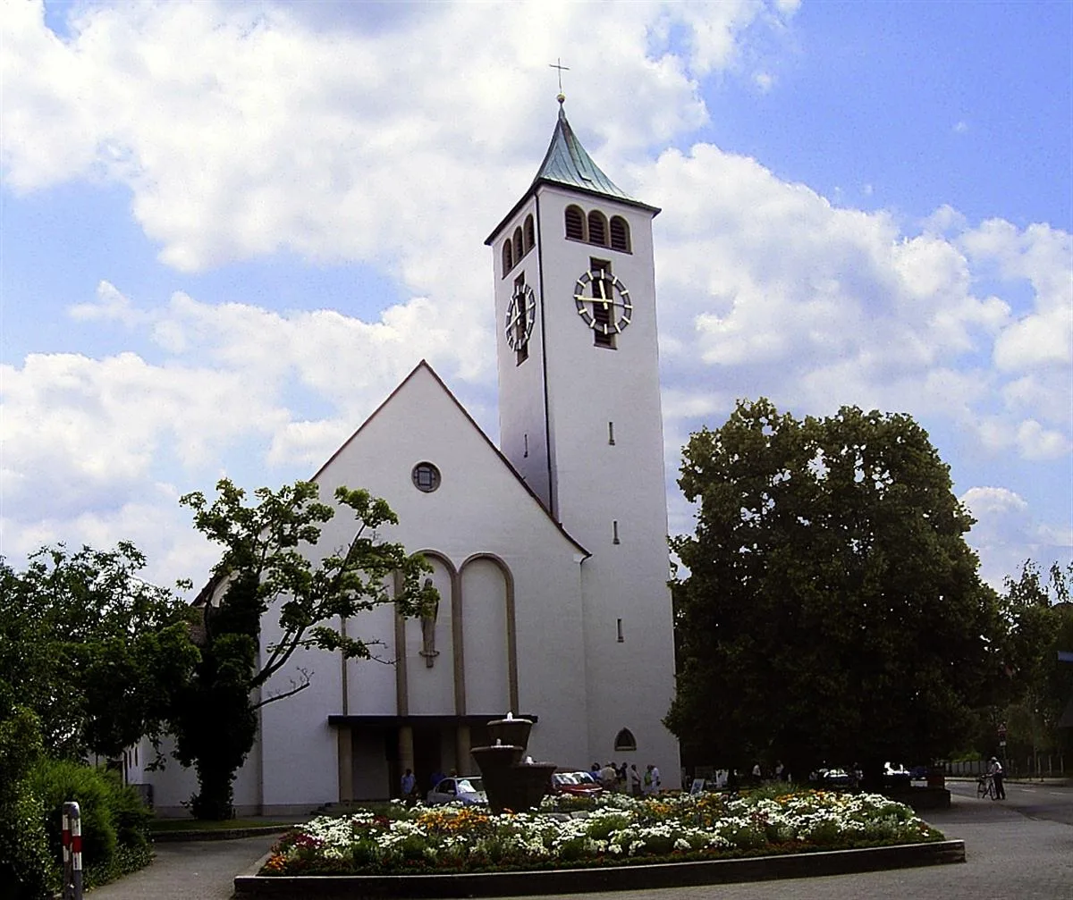 Kath. Kirche Christkönig Panoramio