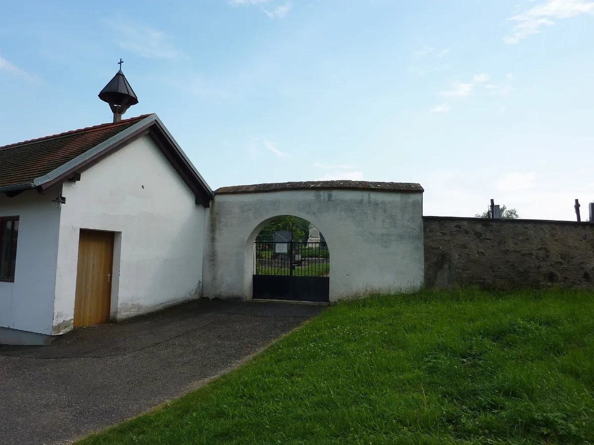 Kattau Friedhof2