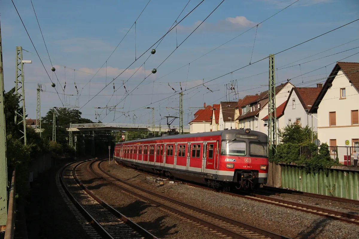 Kelsterbach Bahnhof 420Er By Niederkasseler Panoramio