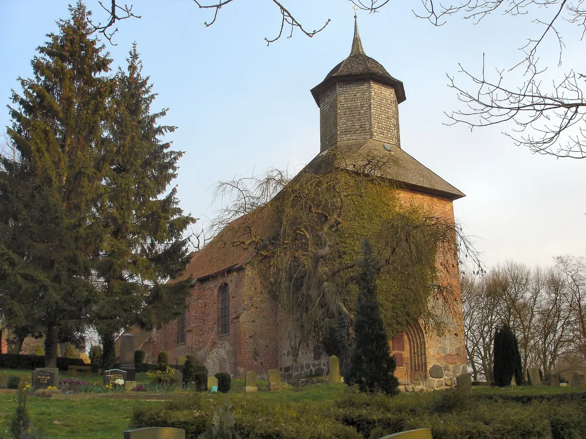 Kirch Grambow1