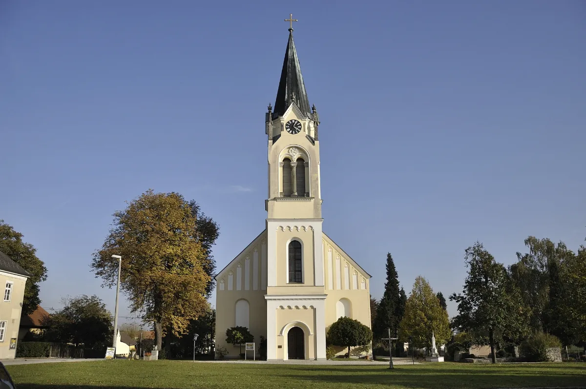 Kirchberg Thening Ev. Kirche Auf Dem Feld