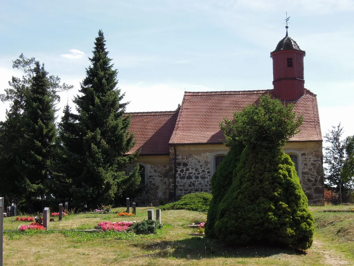 Kirche Ogkeln Nordansicht Mit Verdeckter Pforte Im August 2020
