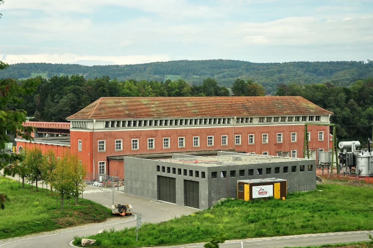 Kraftwerk Nok Eglisau Rheinsfelden, Zollstrasse In Glattfelden 2011 09 17 15 12 56