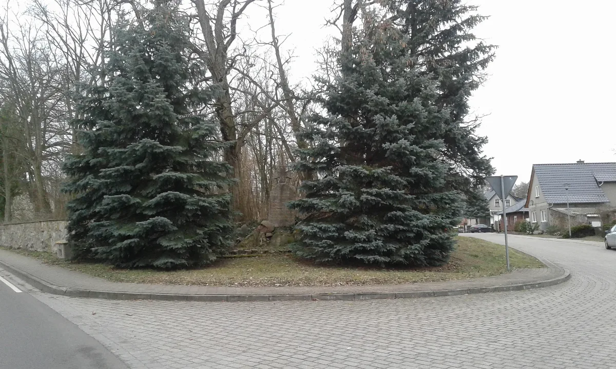 Kriegerdenkmal Küsel 2