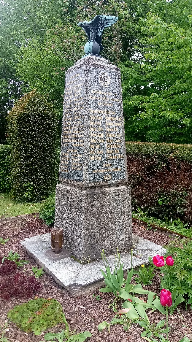 Kriegerdenkmal Sattelbach 00