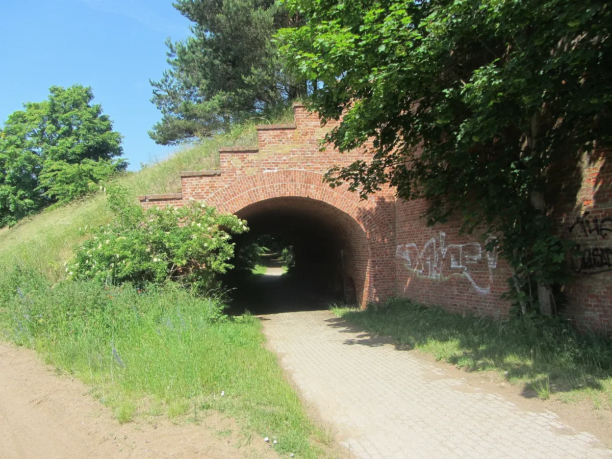 Kutzow Unterführung Bahnstrecke Ducherow Heringsdorf Wolgaster Fähre 2013 06 20 2