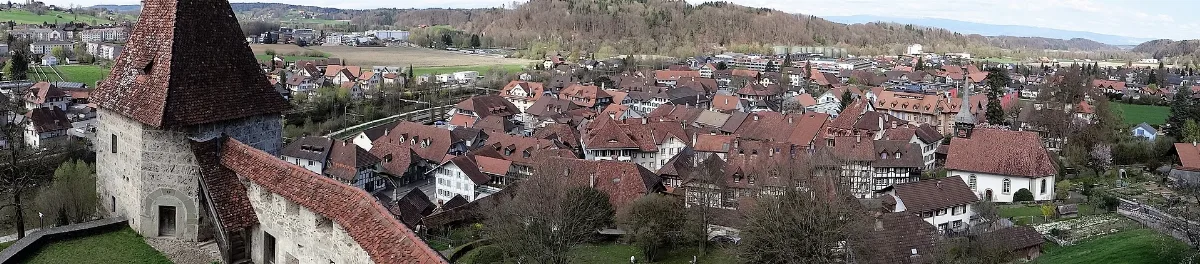 Laupen Burg 10