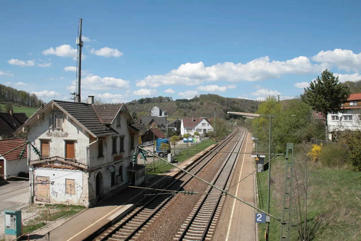 Lonsee Haltepunkt Der Bahn 2009 04 19