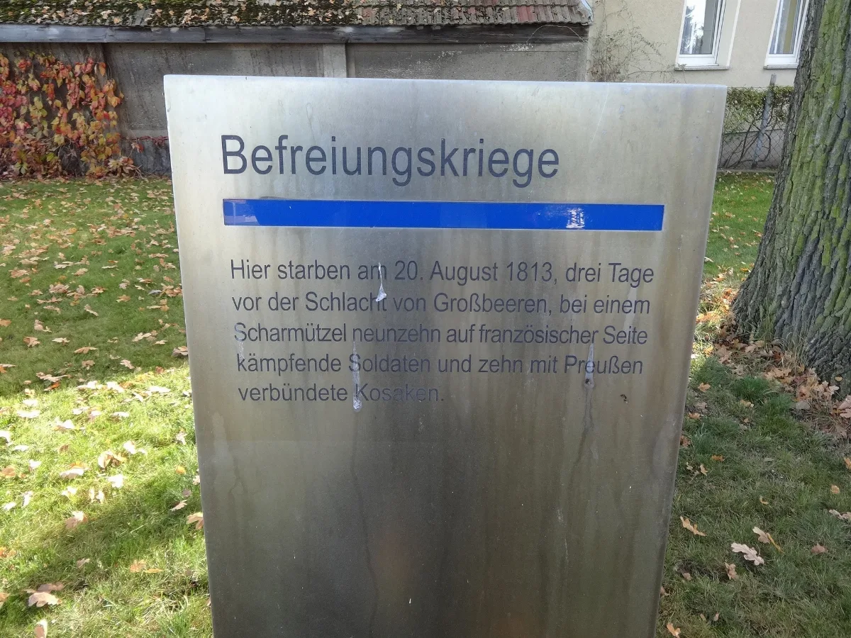 Luckenwalde Ruhlsdorfer Chaussee 26 Gedenkstein Für Die Befreiungskriege Infotafel