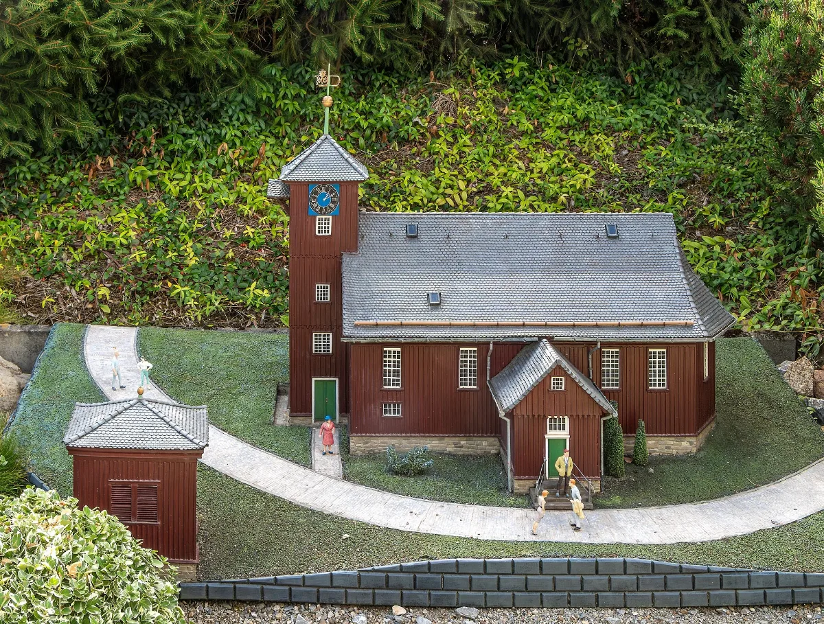 Miniaturenpark Kleiner Harz Dorfkirche Tanne 01
