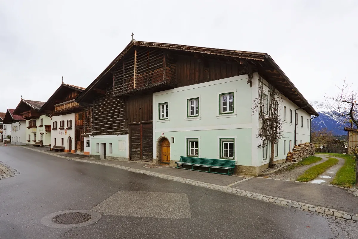 Mutters Dorfstraße 10