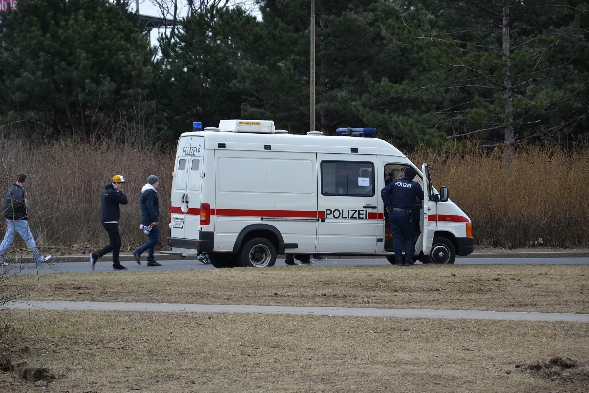 Polizei Arrestwagen
