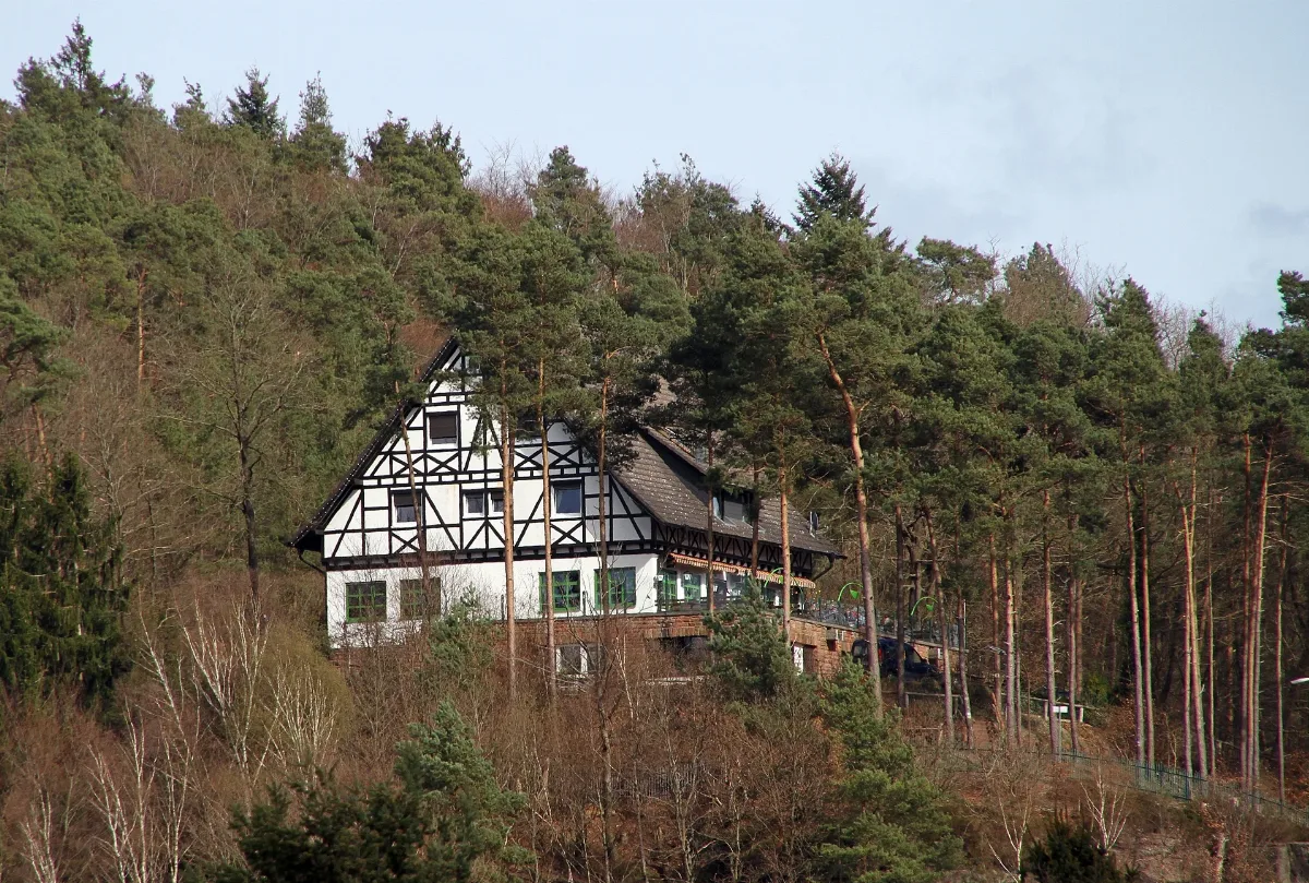Rodalben Hilschberghaus 06 Vom Krankenhausfenster 2015 Gje