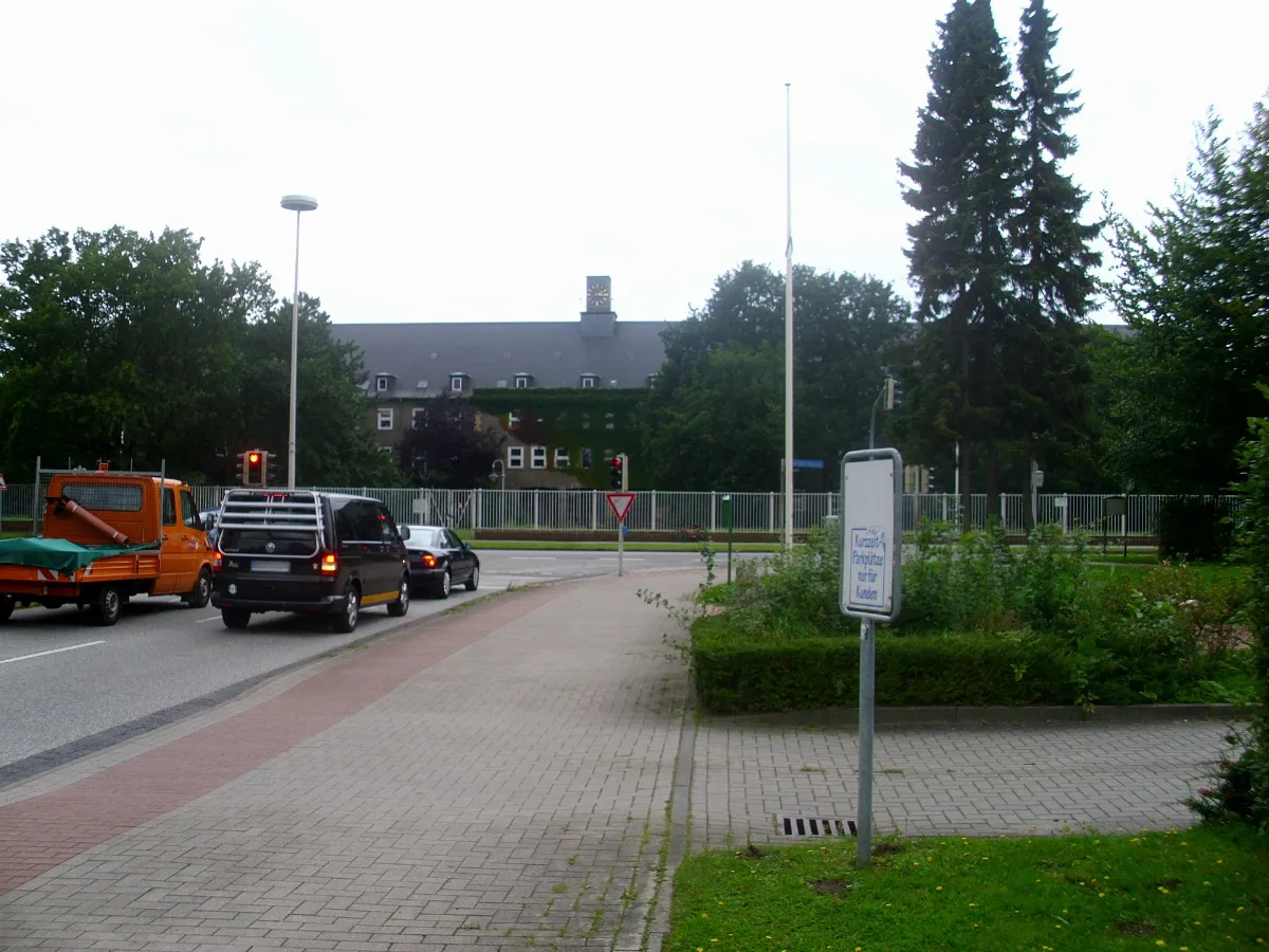 Ruedel Kaserne Haupteingang